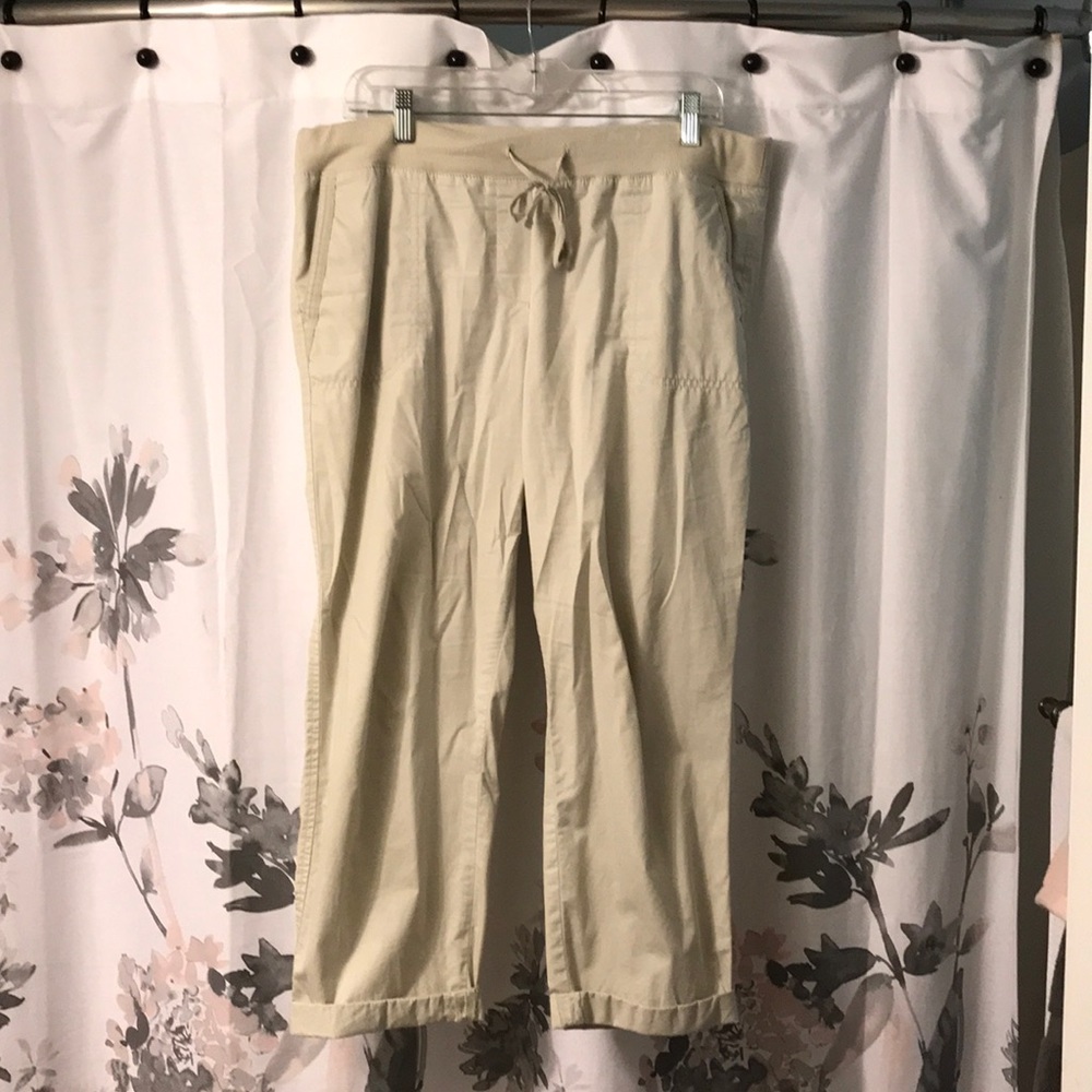 Light weight pull on pants!